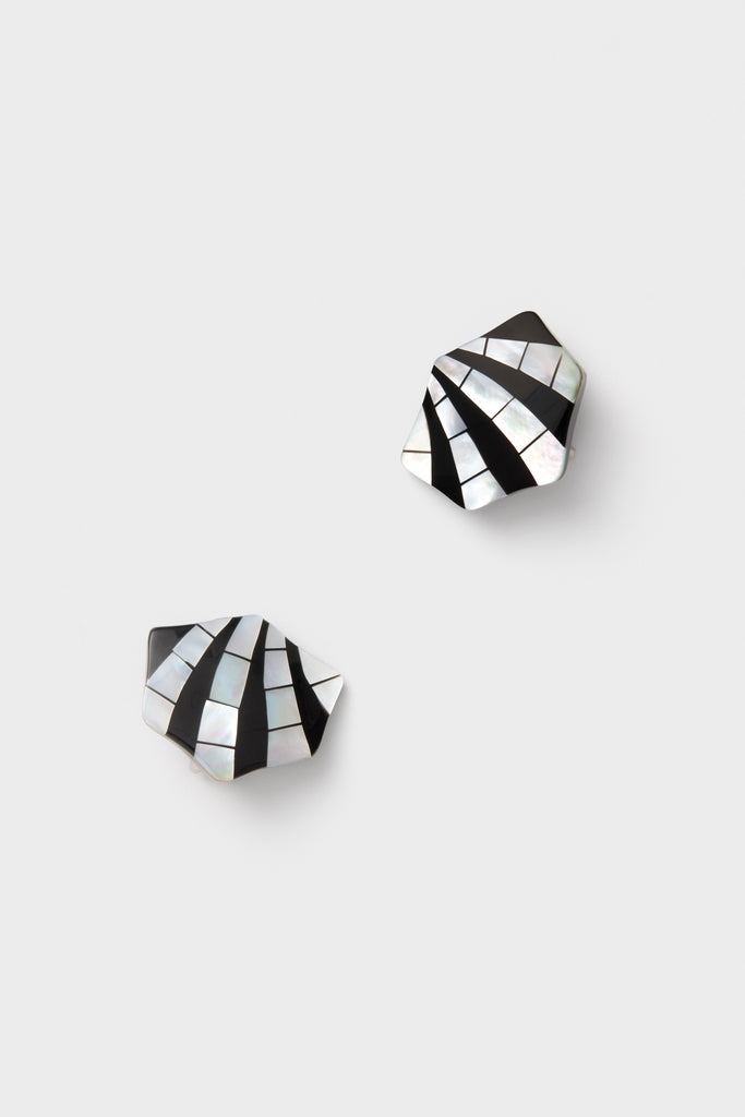 Black Maris Earrings: Classic, high-end clip-ons with a fun, geometric mosaic of black and pearly white, offering an effortless style for any occasion.