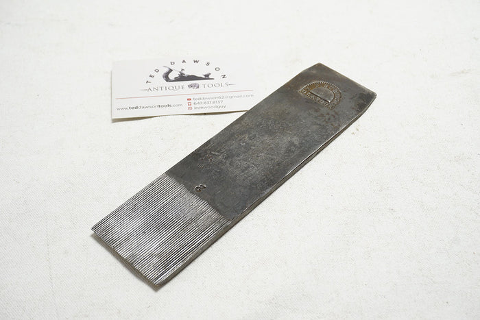 FINE B. B. BURLEY GLASGOW TAPERED TOOTHING BLADE - 2"