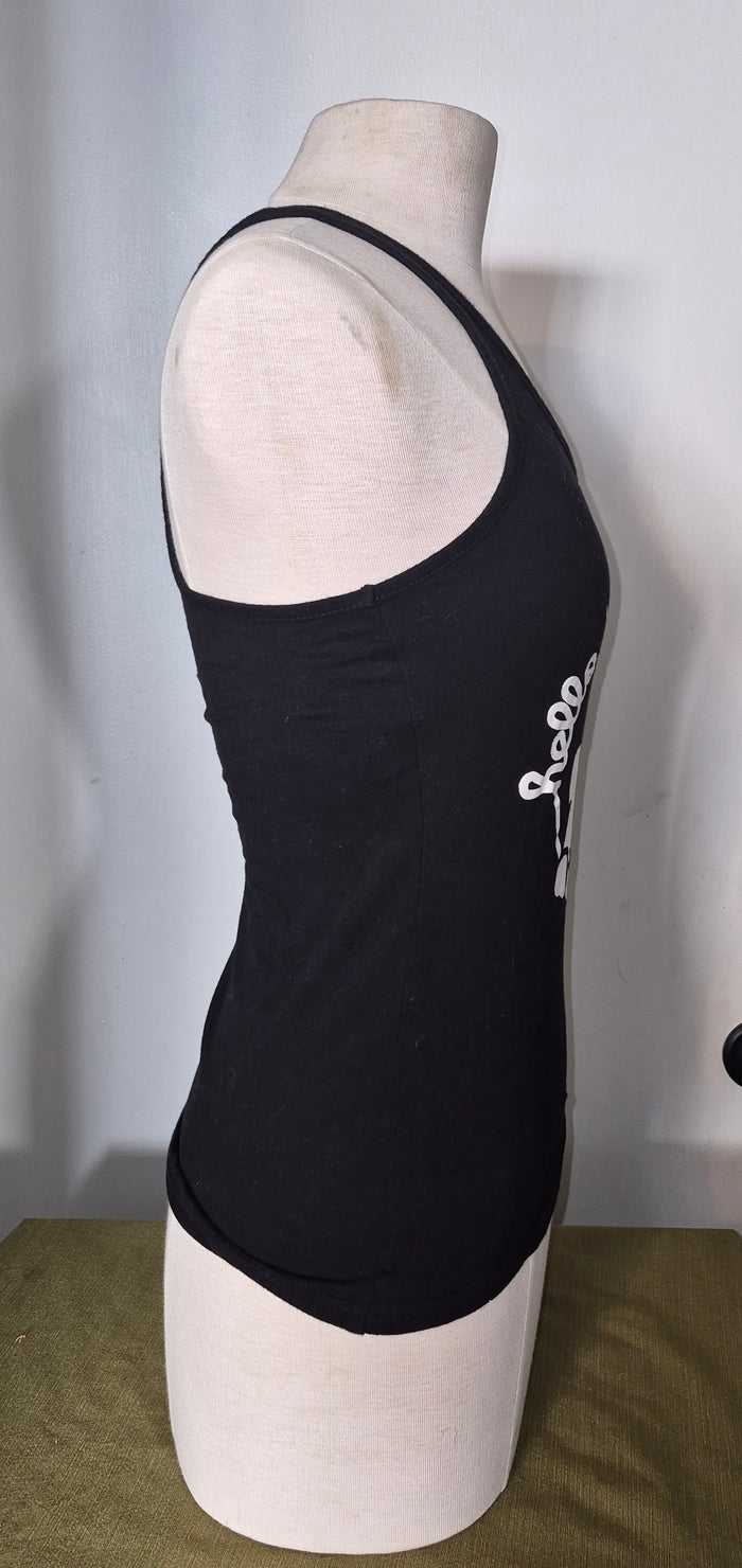 Girls Medium HELLO KITTY Sanrio Black Graphic Tanktop
