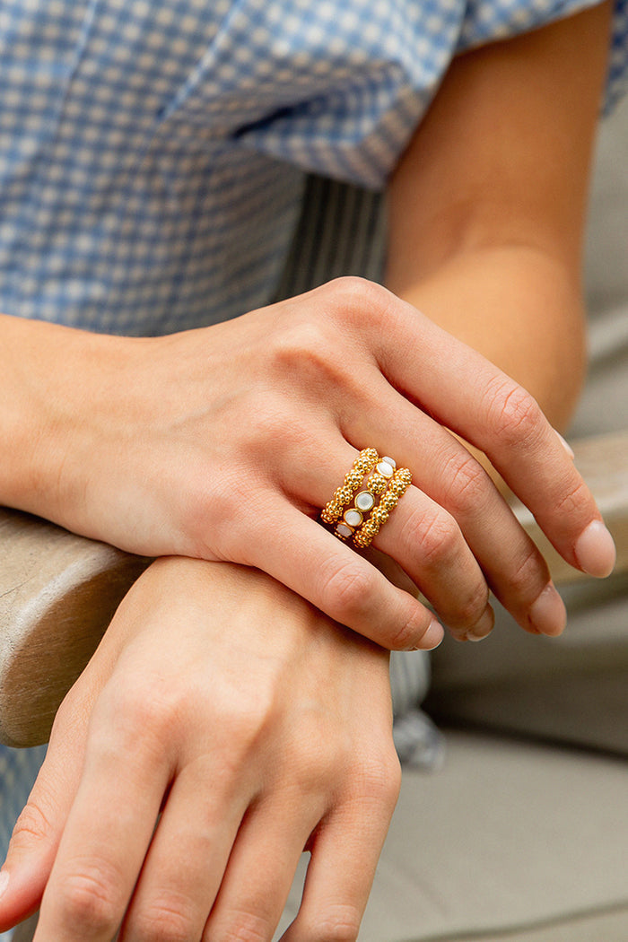 Gold Berry Icon Ring