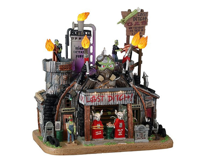 Lemax Last Ditch Gas and Salvage #25842. Free Shipping