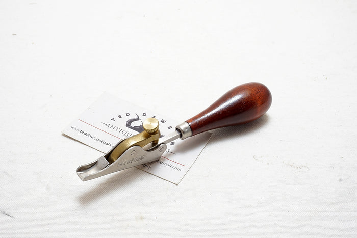 LIKE NEW LEE VALLEY BLIND NAILER CHISEL PLANE - DISCOUNTINUED