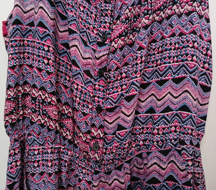 NO BOUNDARIES XL Multicolor Geometric Print Sleeveless Keyhole Back Summer Romper