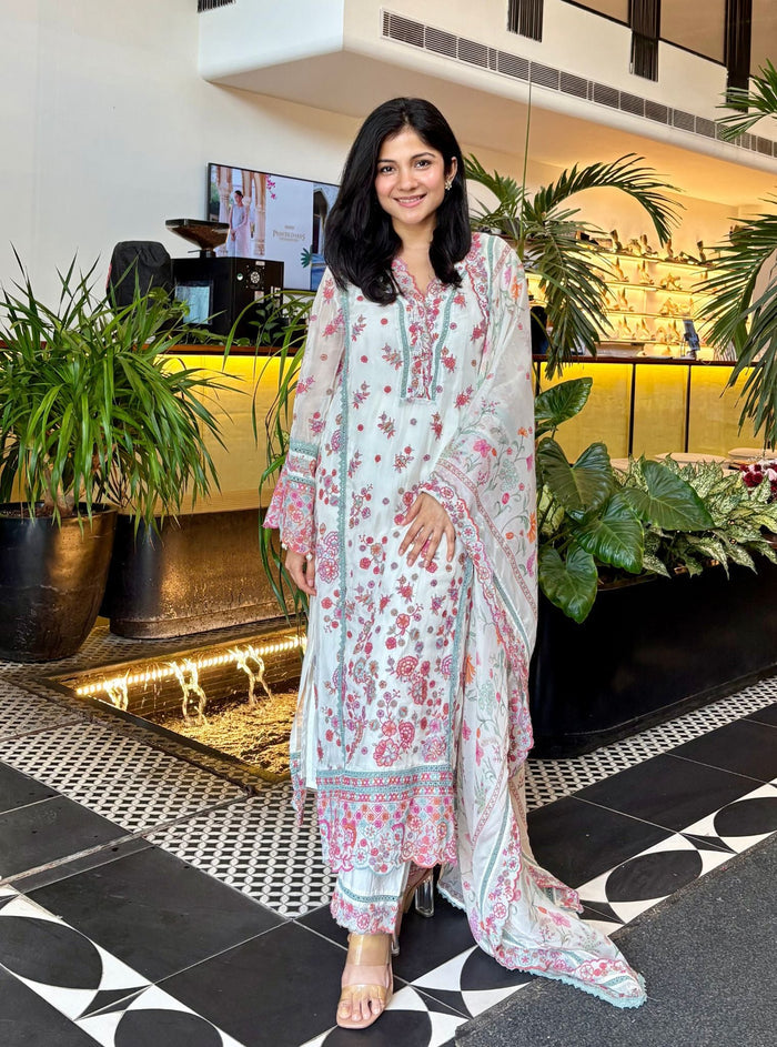 Oryani Organza Off-White Kurta Set