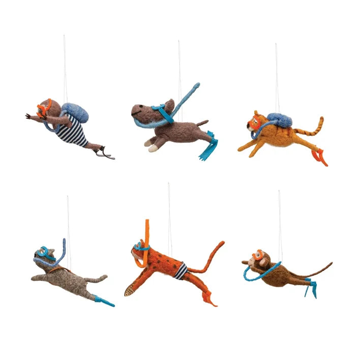 SCUBA + SNORKELING ANIMAL ORNAMENT