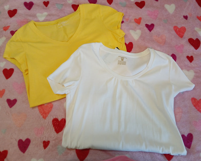 Set of 2 Large Brand New White Yellow Short Sleeve Scoop Neck Basic T Shirts