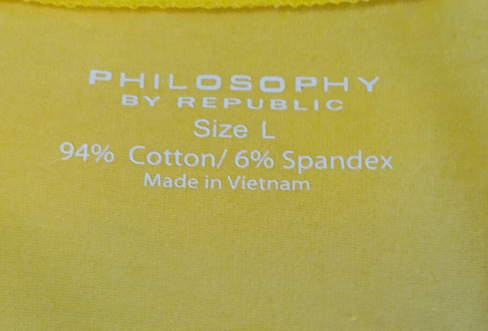 Set of 2 Large Brand New White Yellow Short Sleeve Scoop Neck Basic T Shirts