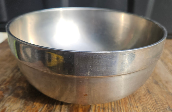 Set Of 8 Stainless Steel 7 Inch Bowls Kitchen Prep Mixing Serving Metal Serverware