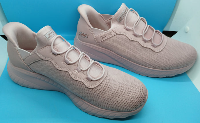 Size 8.5 Pink Memory Foam Bob’s Skechers Slip In Women’s Comfort Walking Shoes