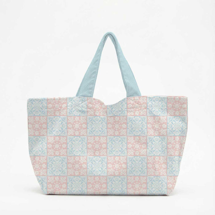 Snuggle Squares Short Tote Bag