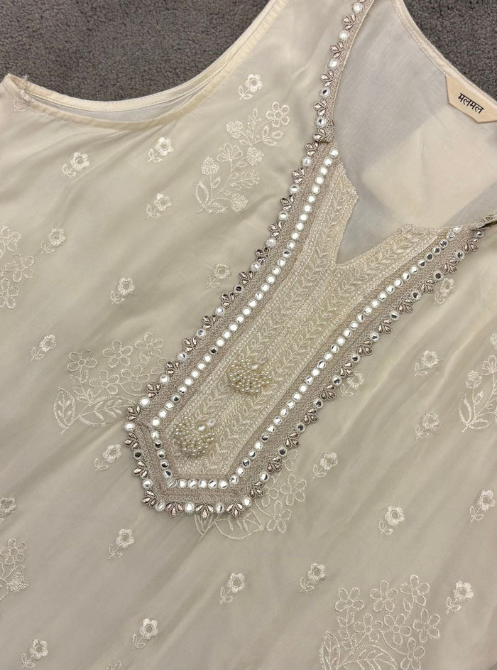 Taveli Organza Off-White Kurta Set