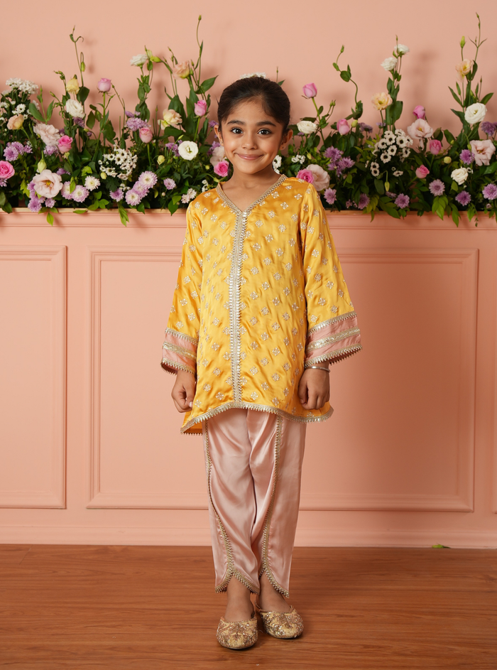 Tazmin Bemberg Satin Mustard Kurta Set