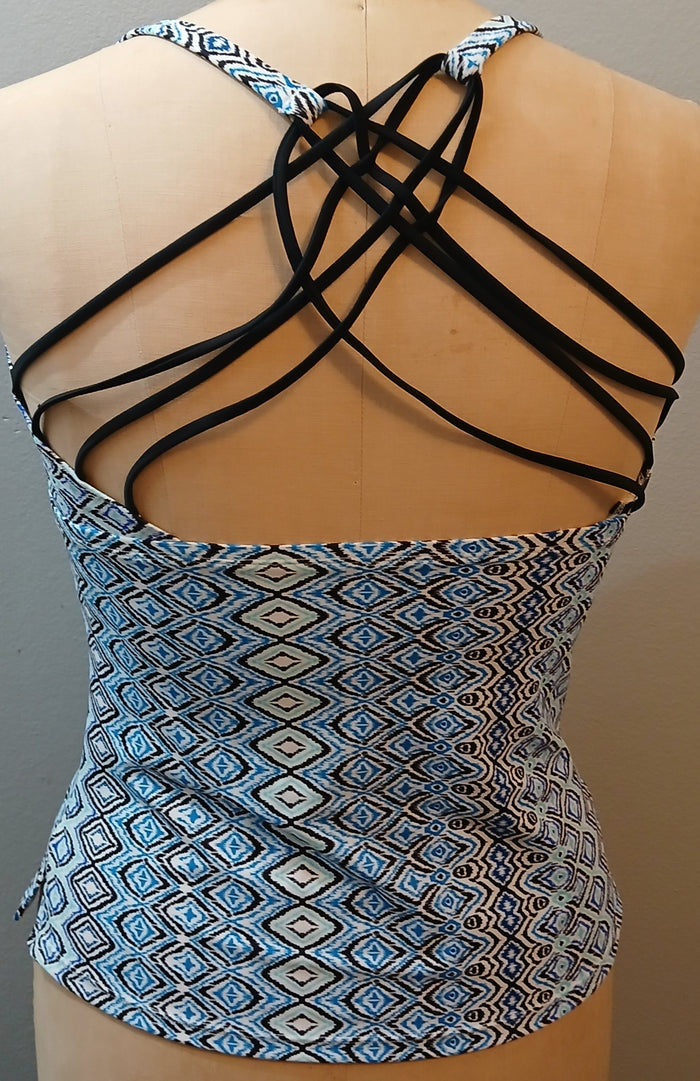 XL ISLAND ESCAPE Blue Black Geometric Tankini Bathing Suit Top Swimwear Resort
